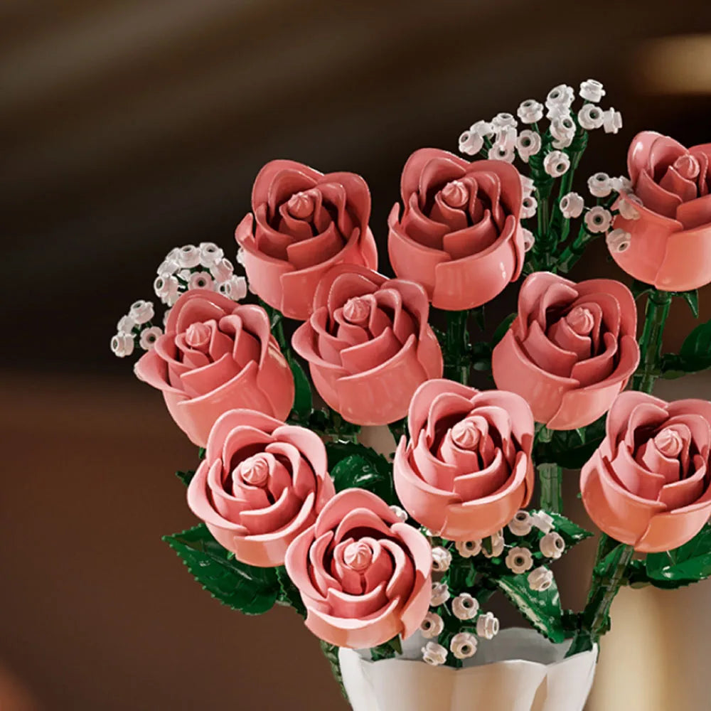 Bouquet de roses monté en blocs de construction dans une boîte