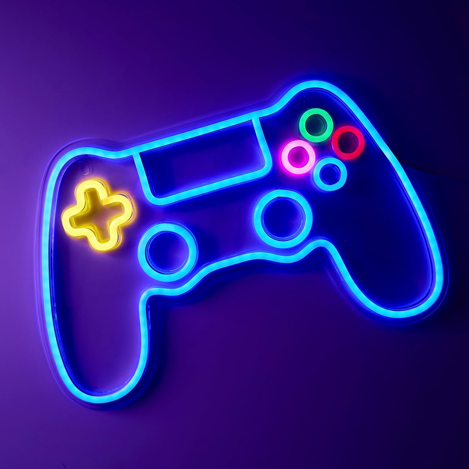 Lampe murale LED gaming décorant un coin gaming, idéale pour un cadeau geek ou passionné de jeux vidéo.